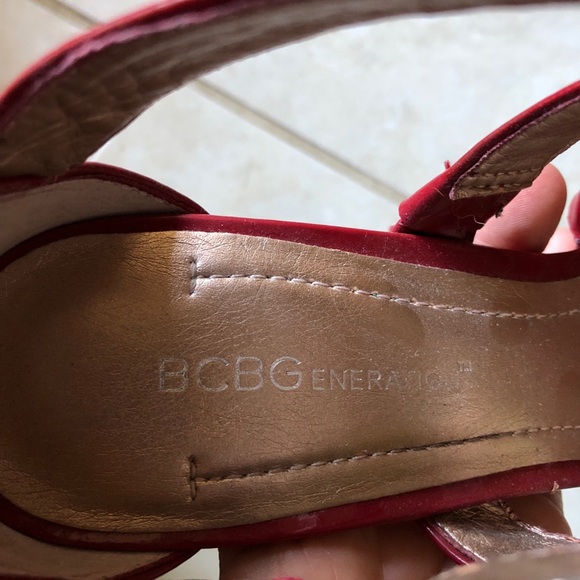 BCBGeneration EUC Red gladiator heels size 8 - Picture 2 of 4